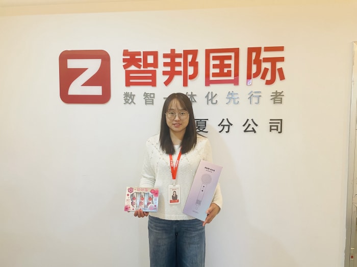 春风有信，花开有期，女神节快乐！